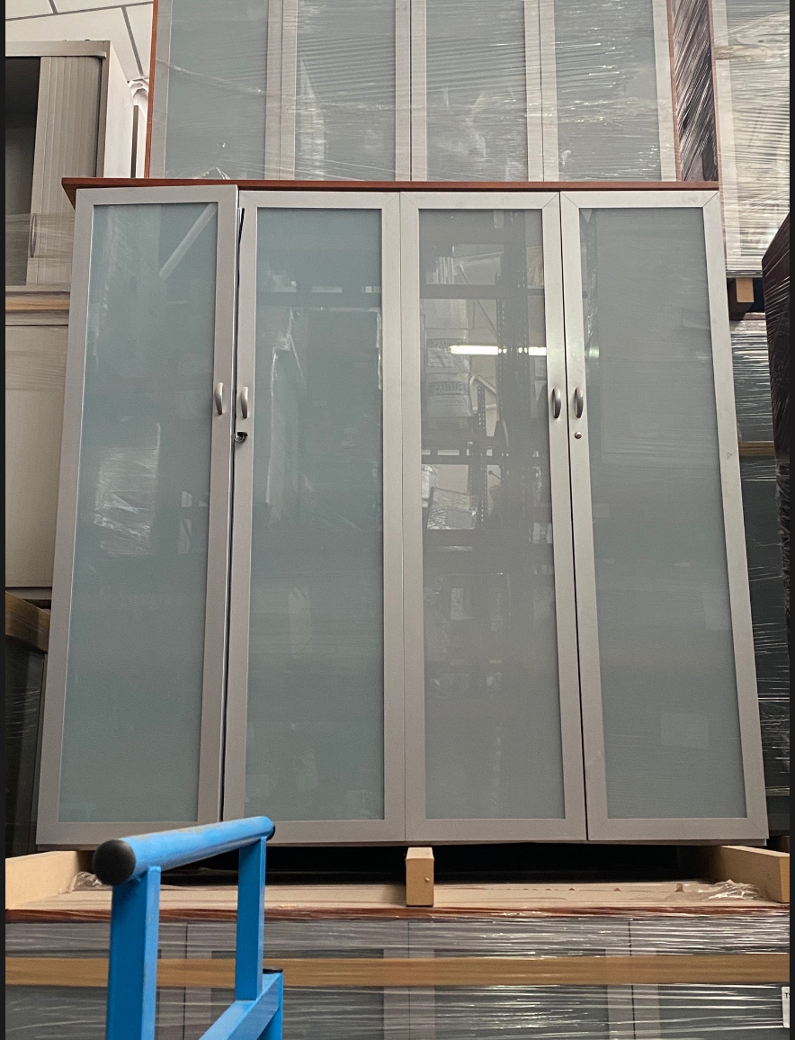 ARMARIO ALTO MADERA CON PUERTAS CRISTAL DOBLE 160X162X45