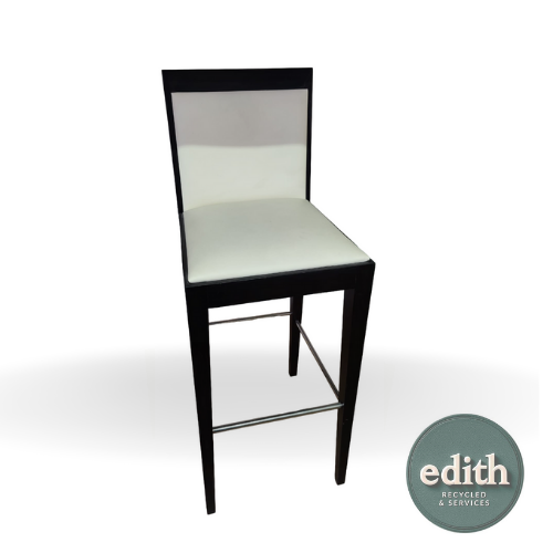 TABURETE DE MADERA POLIPIEL BLANCA