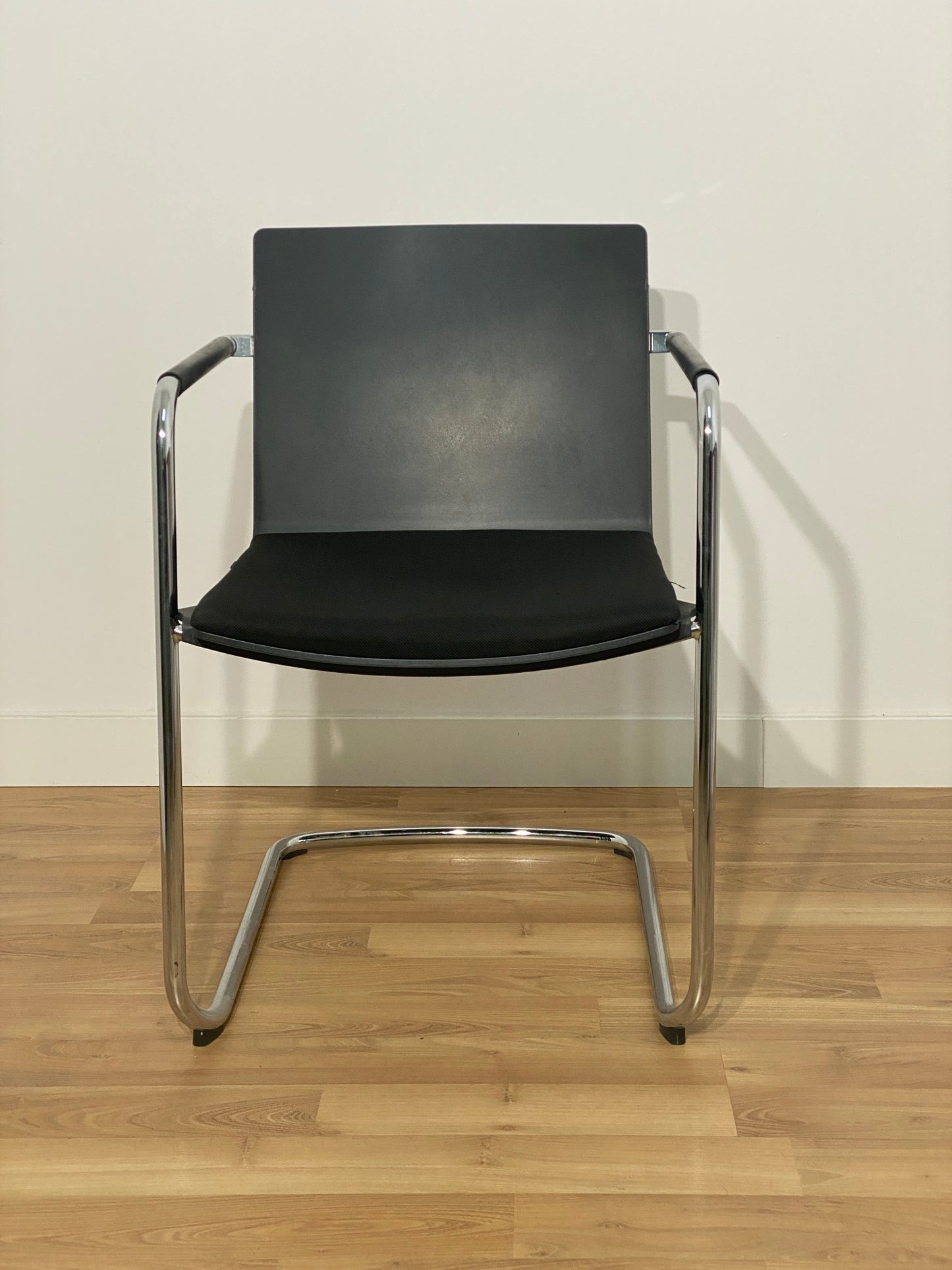SILLA CONFIDENTE MODELO NEOS