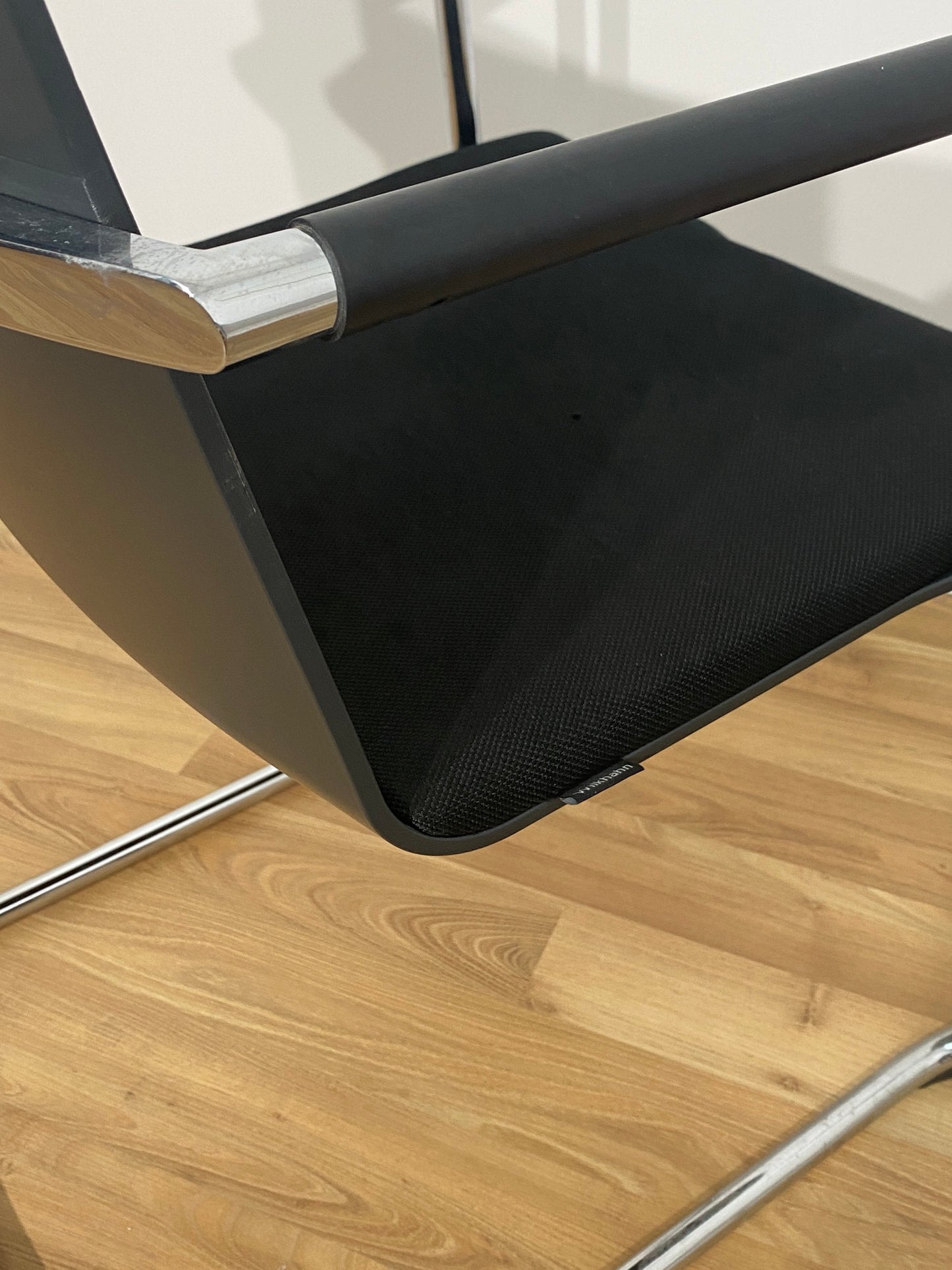 SILLA CONFIDENTE MODELO NEOS