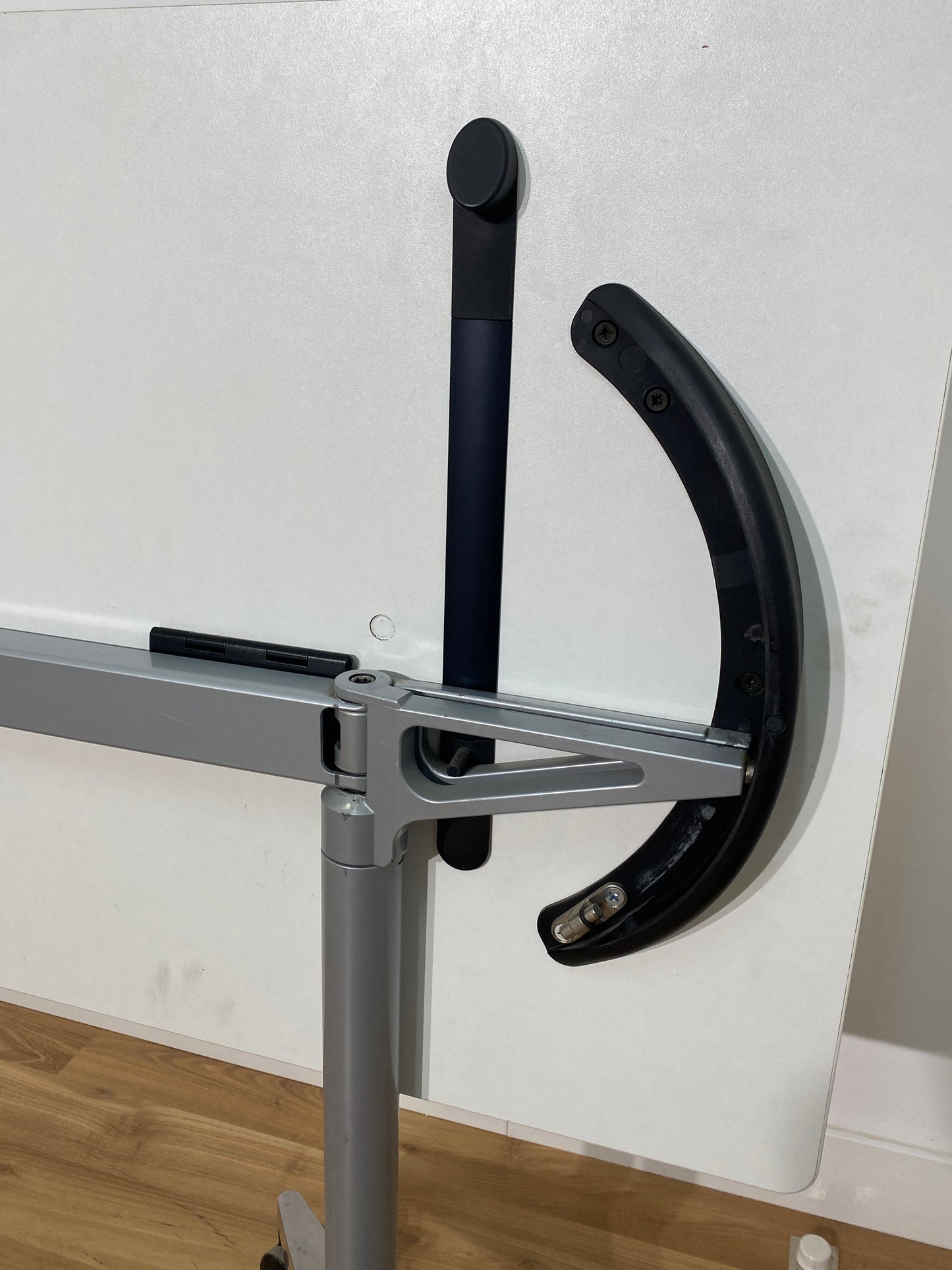 MESA OPERATIVA ABATIBLE TIMETABLE