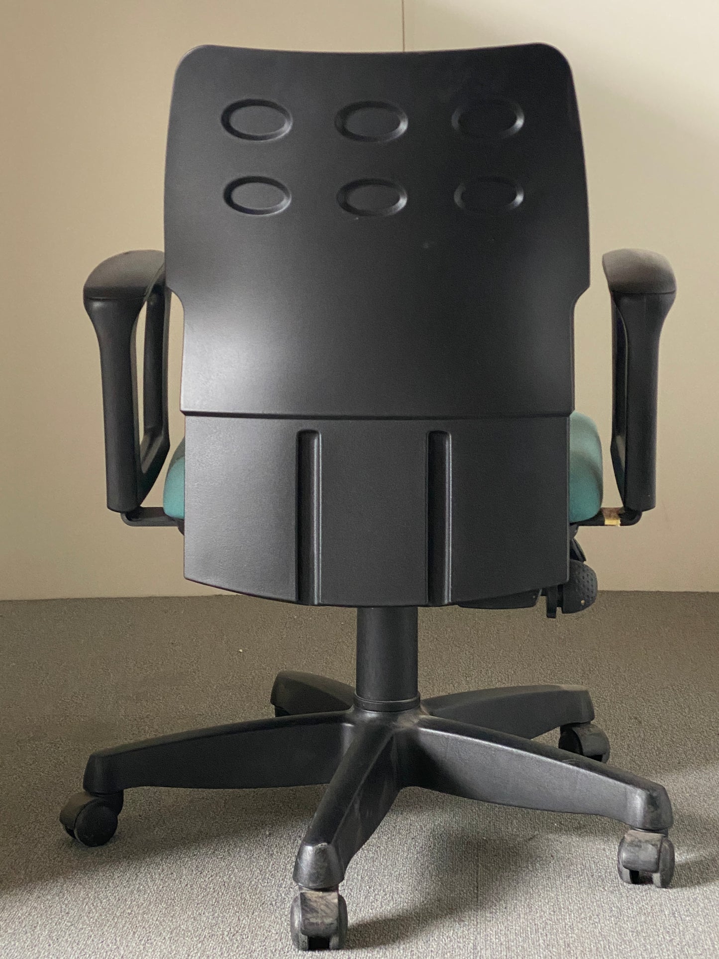 SILLA OPERATIVA STEELCASE CON BRAZOS