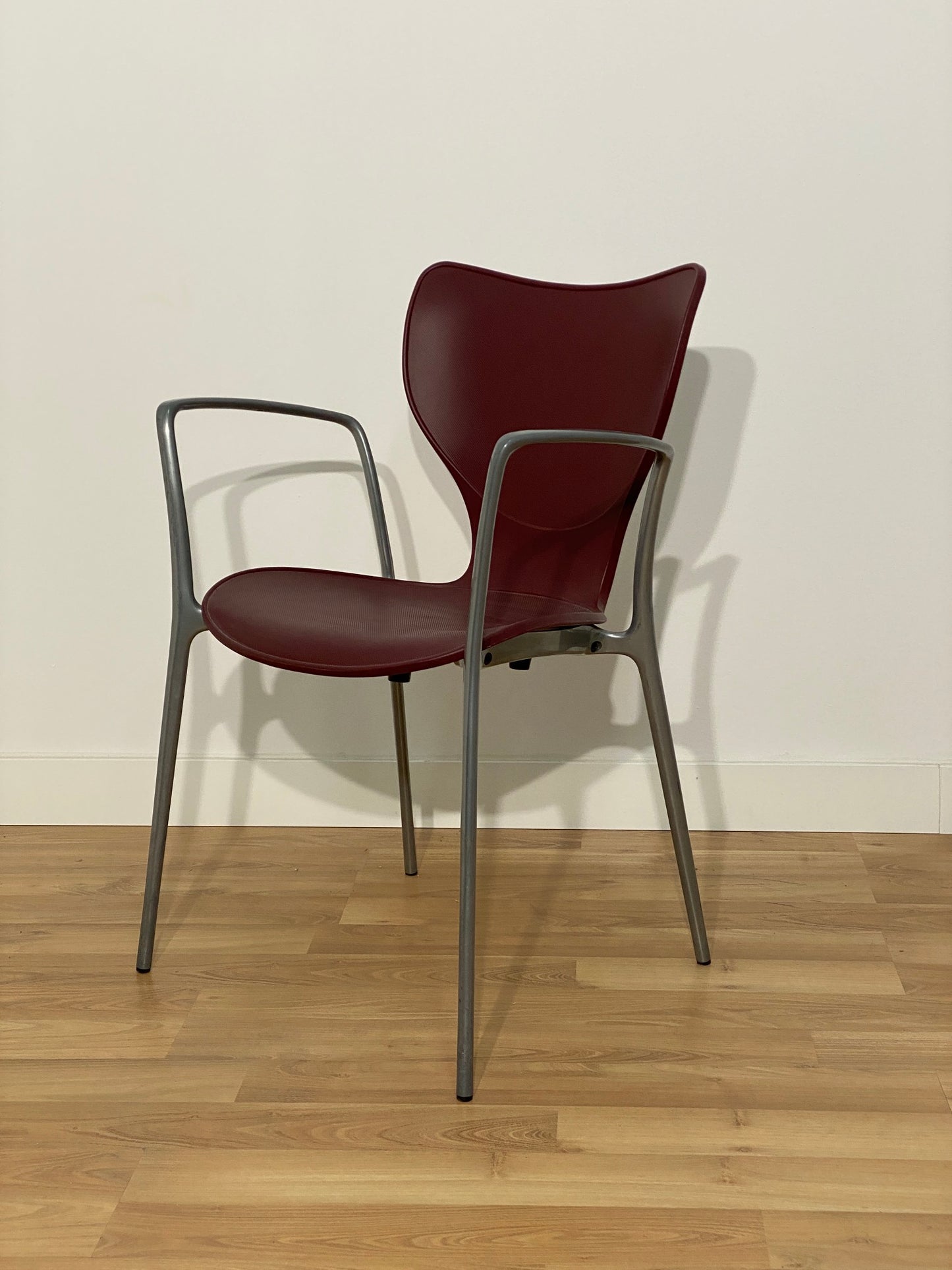 SILLA CONFIDENTE MODELO GORKA CON BRAZOS