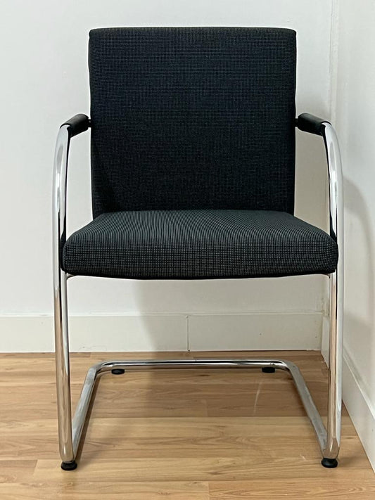 SILLA CONFIDENTE VITRA