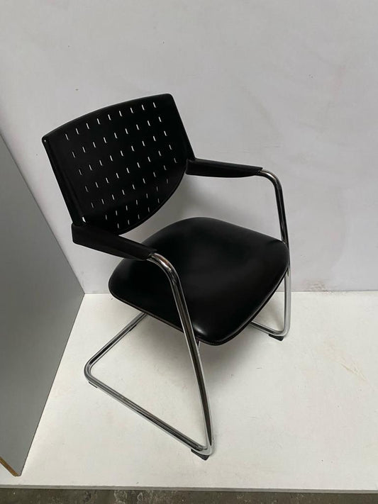 SILLA CONFIDENTRE PATIN Y REJILLA