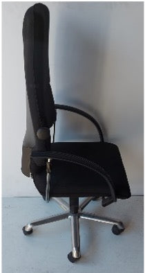 SILLA OPERATIVA NEGRA BRAZOS CURVADOS