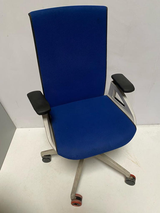 SILLA OPERATIVA AZUL BRAZOS DISEÑO