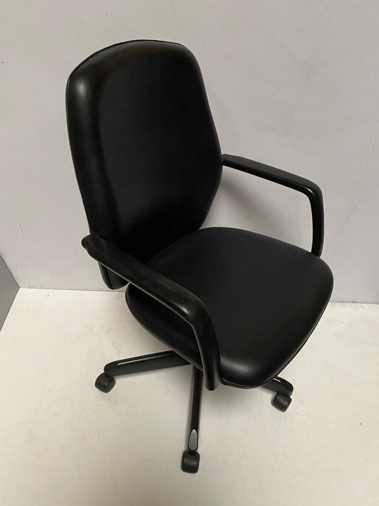 SILLA OPERATIVA CLASICA POLIPIEL