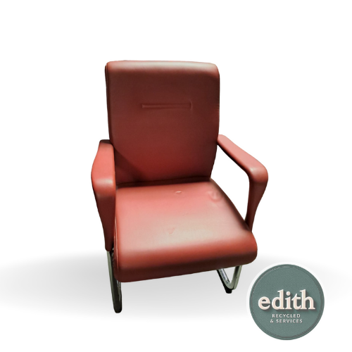 SILLA CONFIDENTE CUERO ROJO