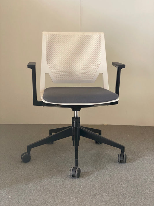 SILLA CONFIDENTE  MODELO VERY