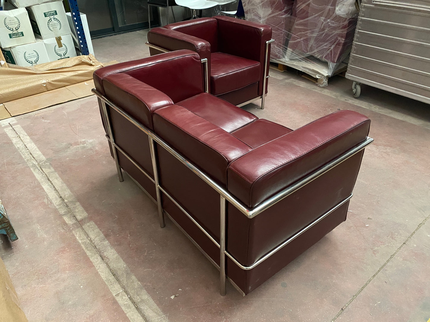 SOFA DE 2 PLAZAS LE COURBUSIER EN BURDEOS