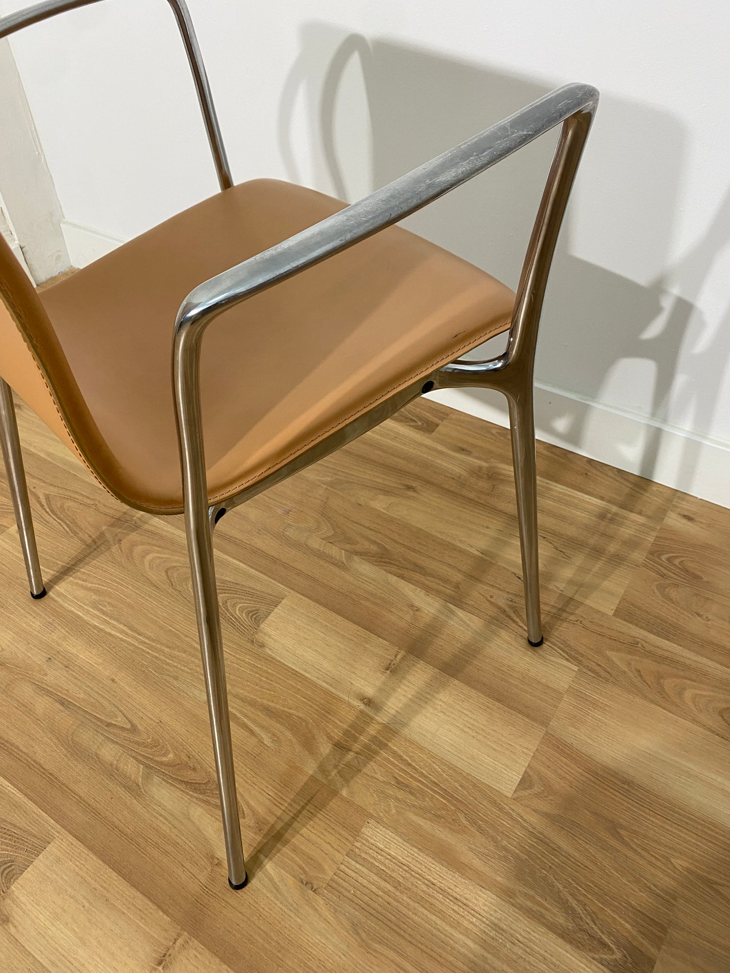 SILLA CONFIDENTE MODELO GORKA