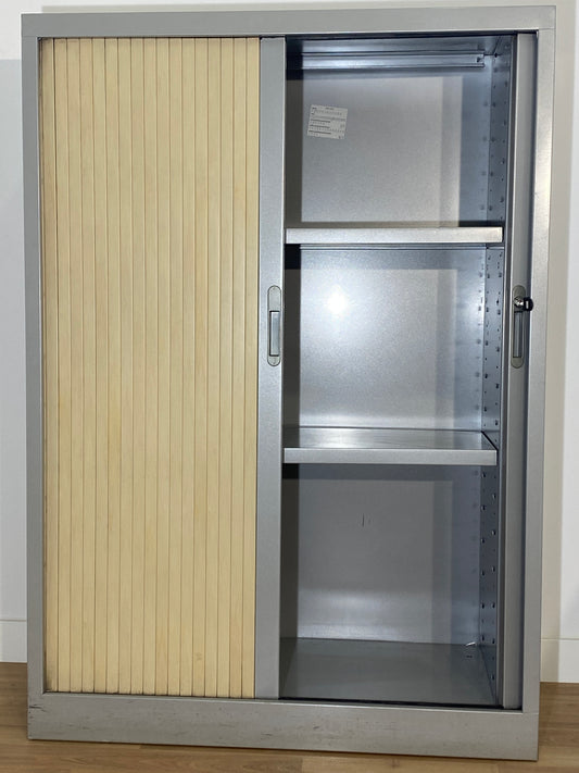 ARMARIO MEDIANO GRIS, METALICO, CORREDERA MARRON 145X102X45