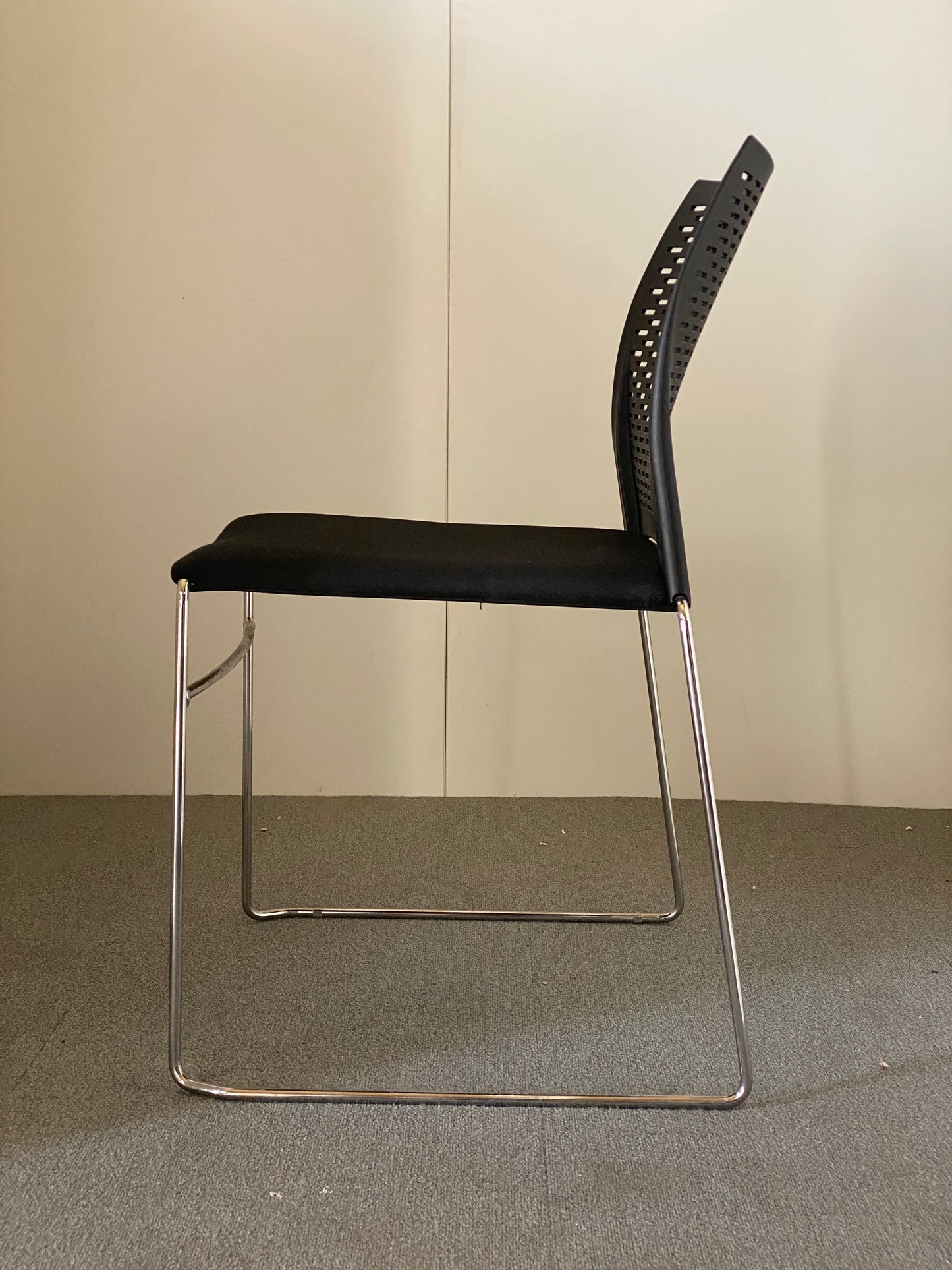 SILLA CONFIDENTE LUYANDO