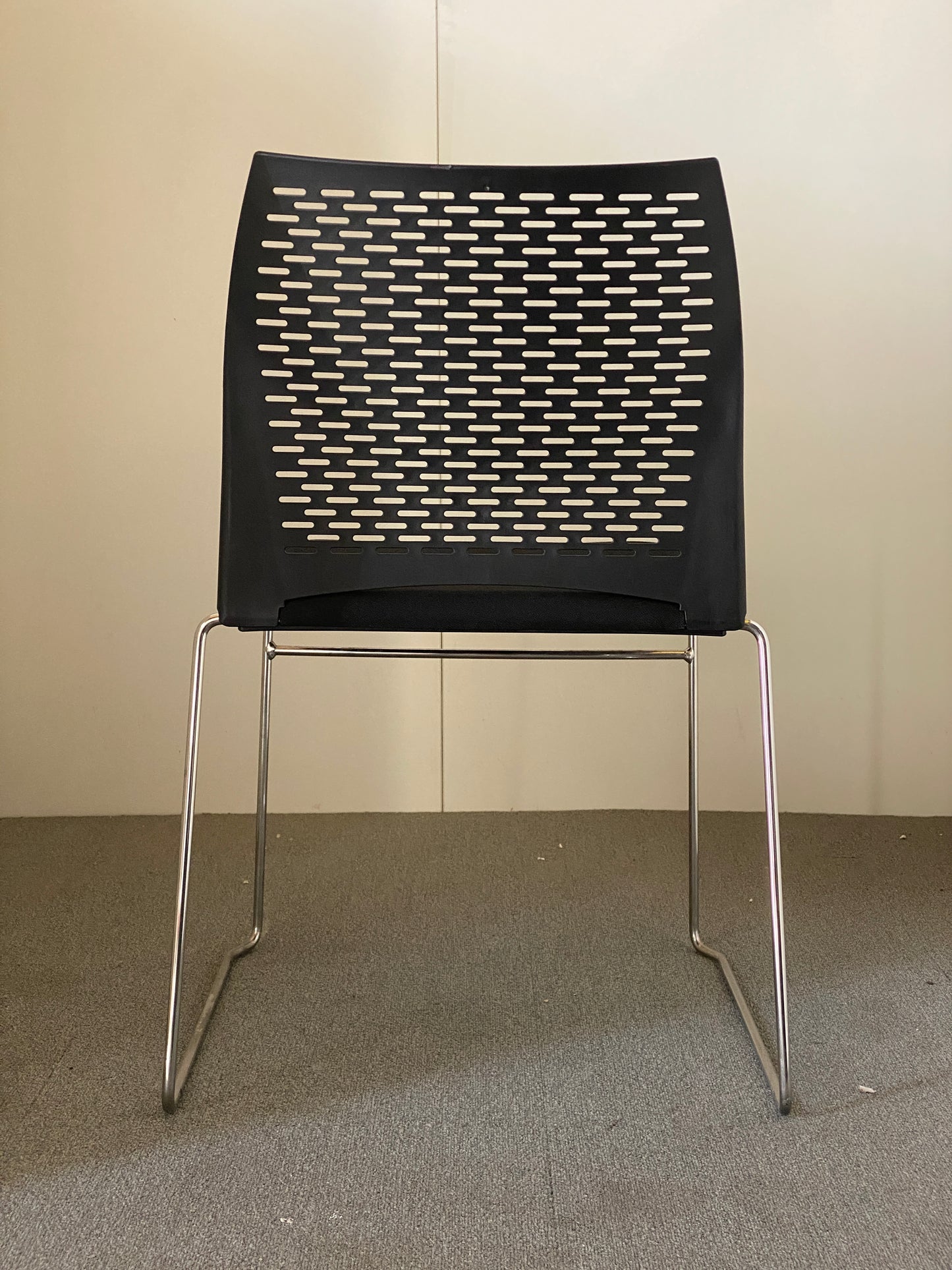 SILLA CONFIDENTE LUYANDO