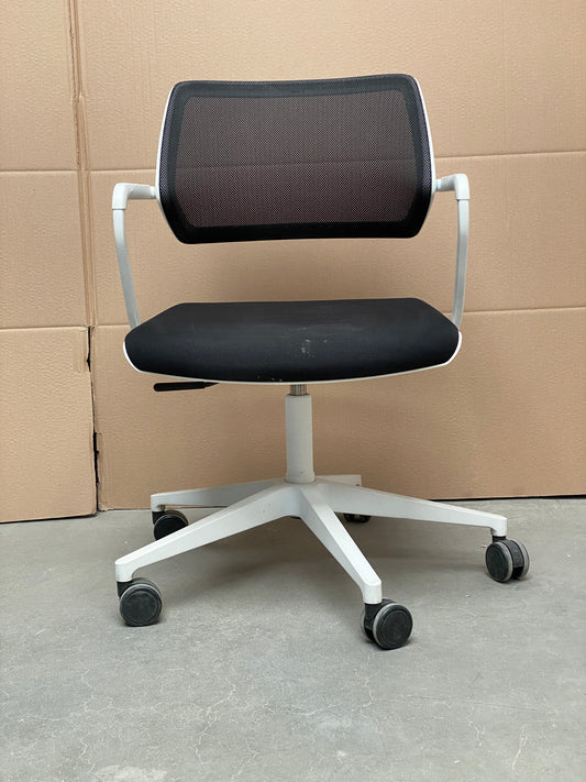 SILLA OPERATIVA STEELCASE