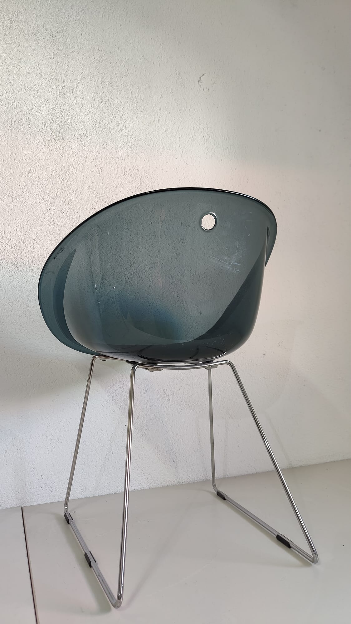 SILLA CONFIDENTE POLIVINILO TINTADO AZUL