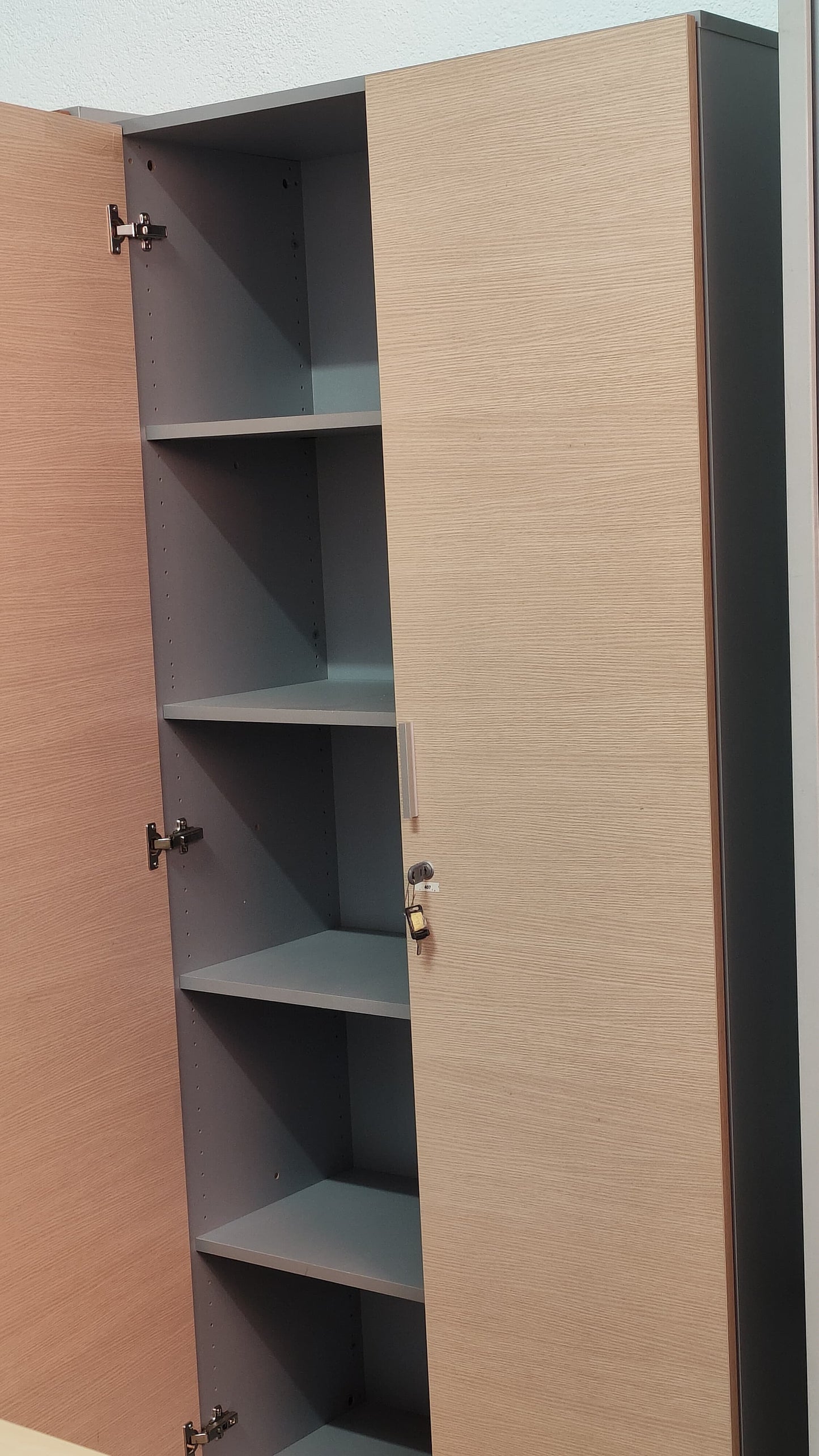 ARMARIO ALTO ROBLE CLARO  MADERA 196X90X43