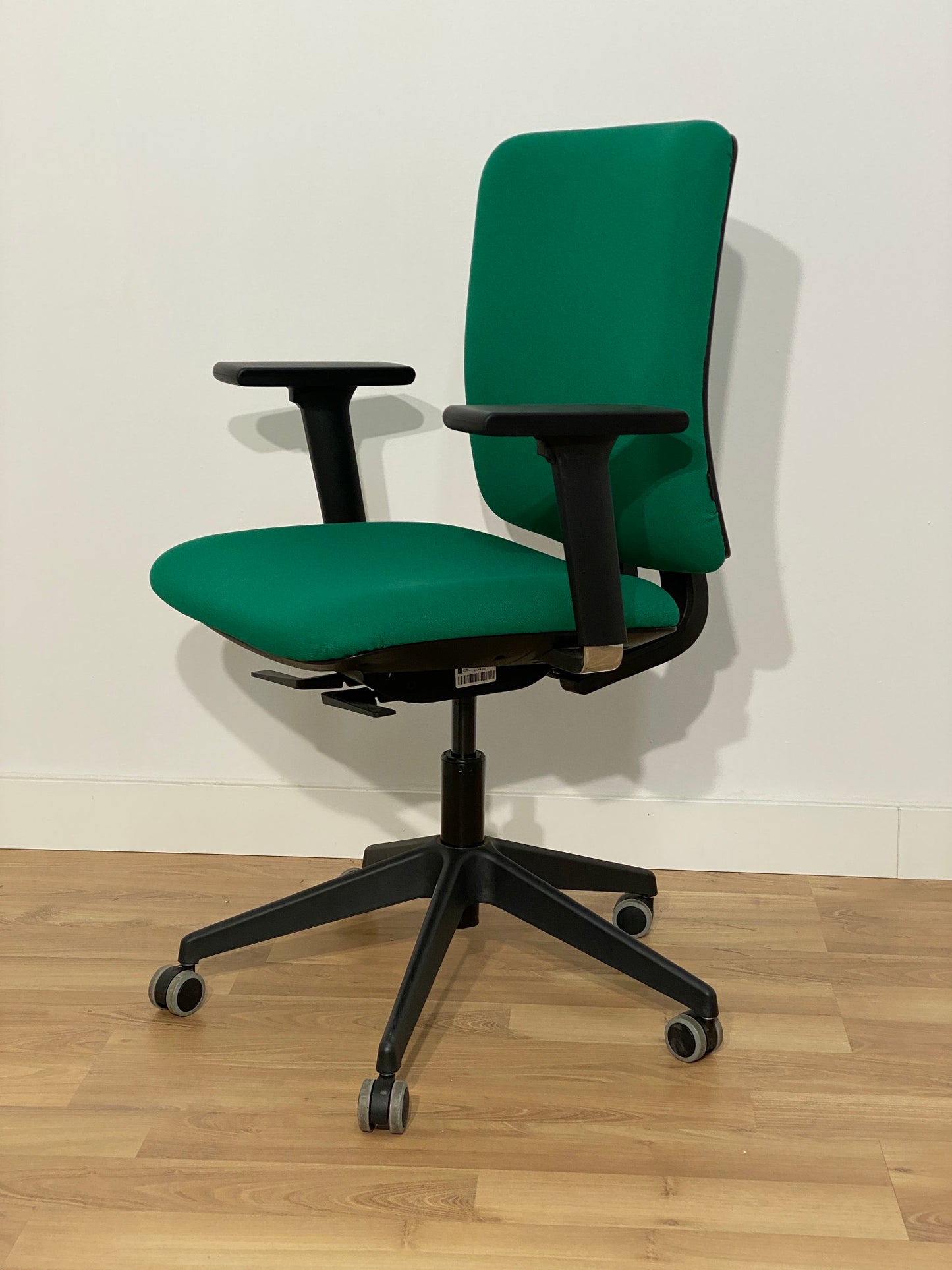 SILLA OPERATIVA MODELO SENTIS